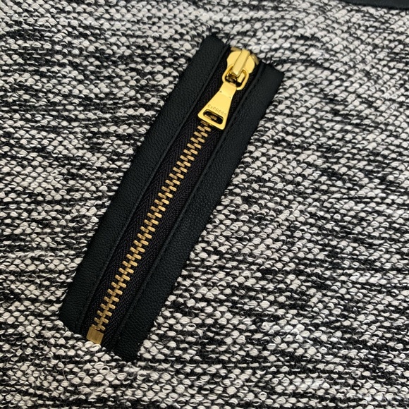 Express Skirt - Picture 2 of 6